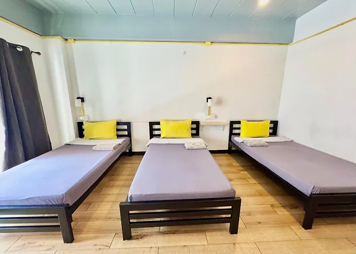 Hostel Bed Suvarnabhumi *