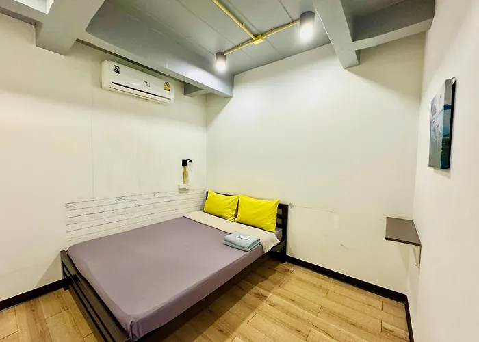Hostel Bed Suvarnabhumi Bangkok