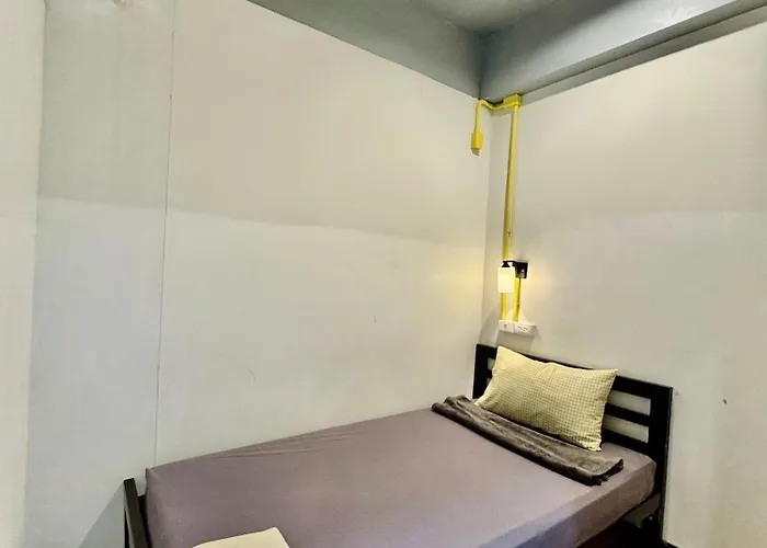 Bed Suvarnabhumi Hostel