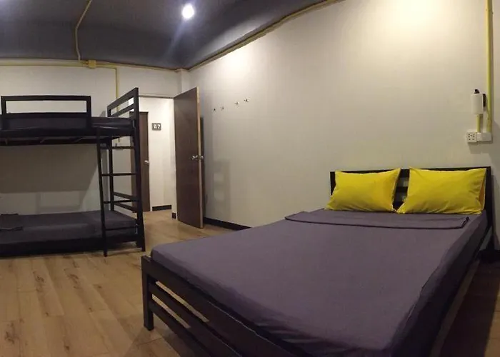 Hostel Bed Suvarnabhumi Bangkok